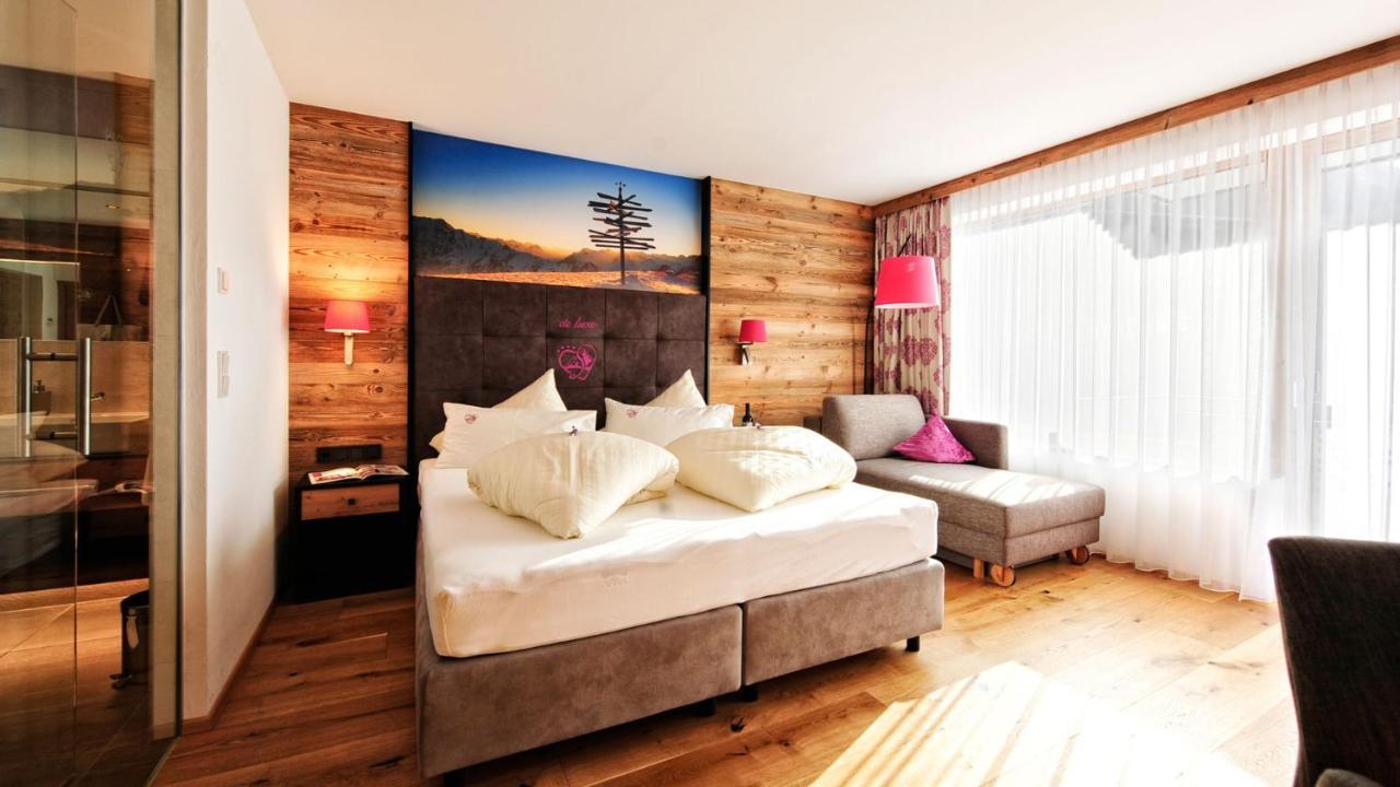Hotel Garni Stefanie Ischgl Esterno foto