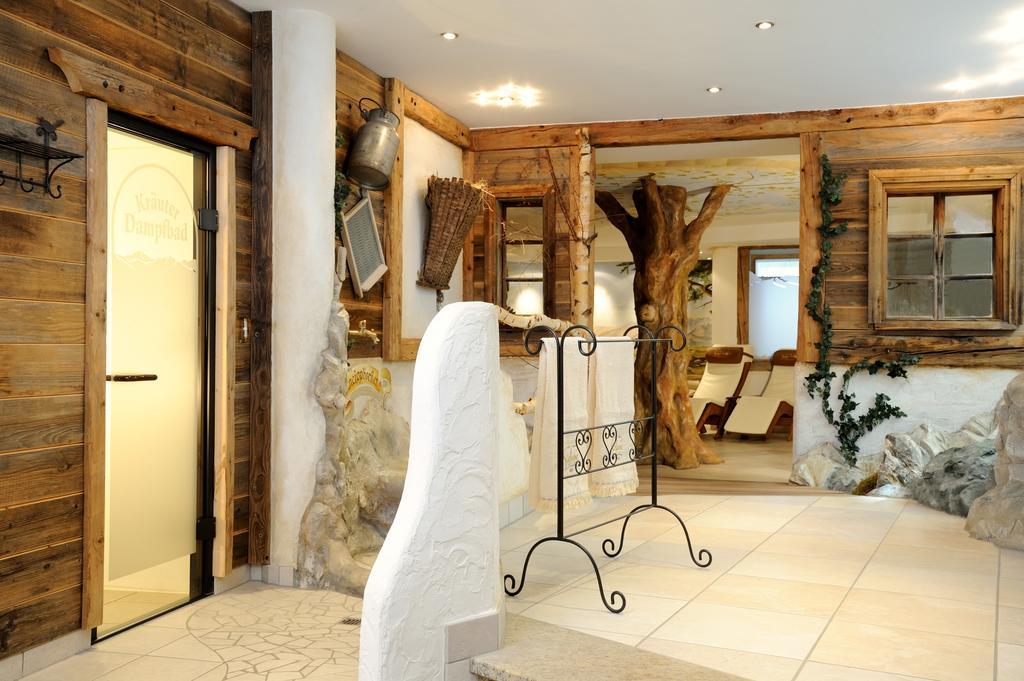 Hotel Garni Stefanie Ischgl Esterno foto