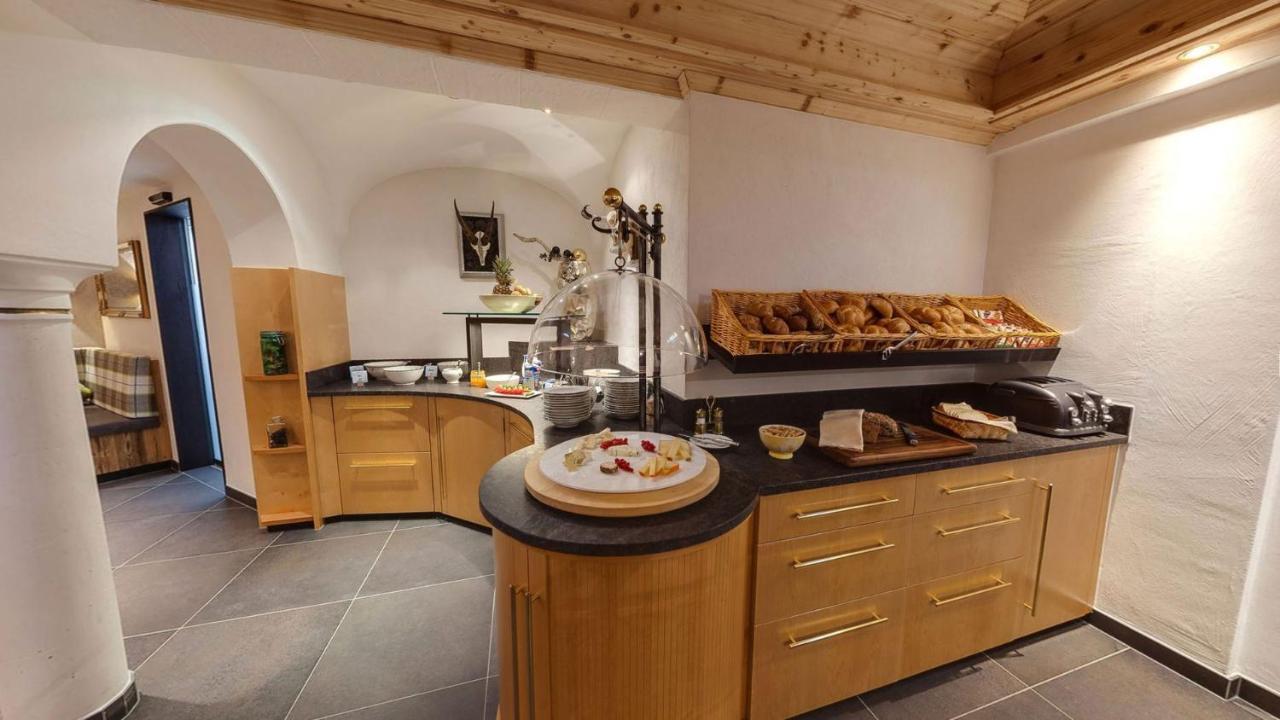 Hotel Garni Stefanie Ischgl Esterno foto