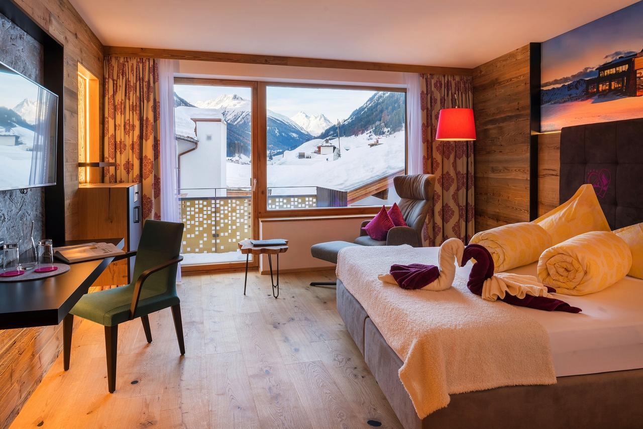 Hotel Garni Stefanie Ischgl Esterno foto